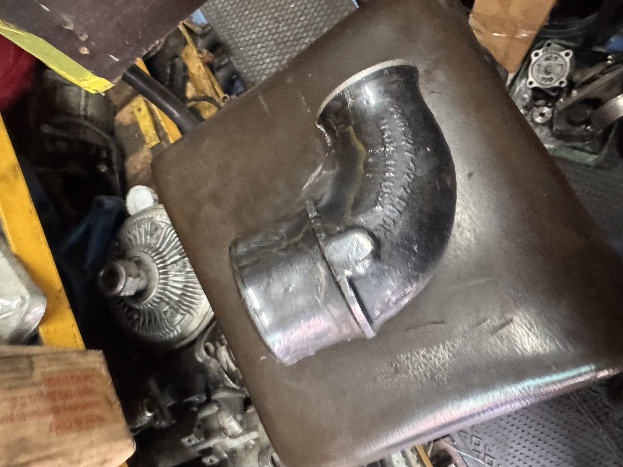 Salida codo de turbo de cummins