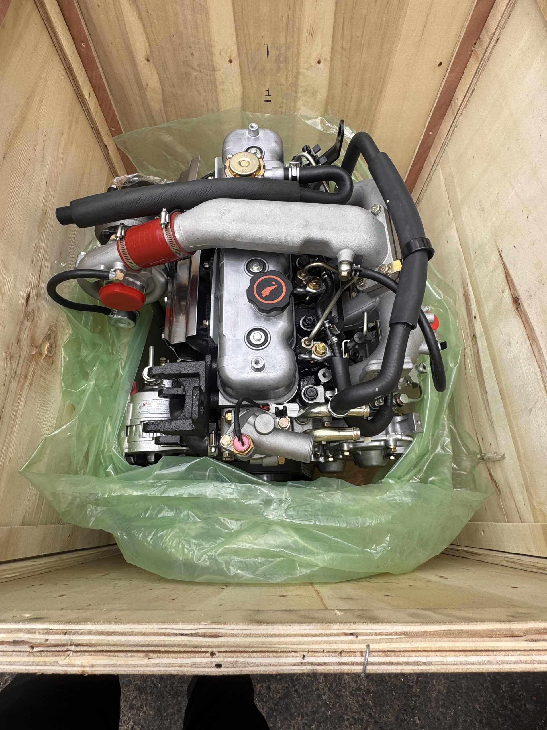 motor nuevo Nkr 2.8 4jb1t