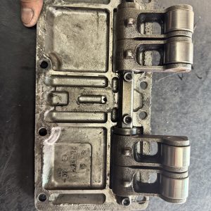 tapa balancines caterpillar C7