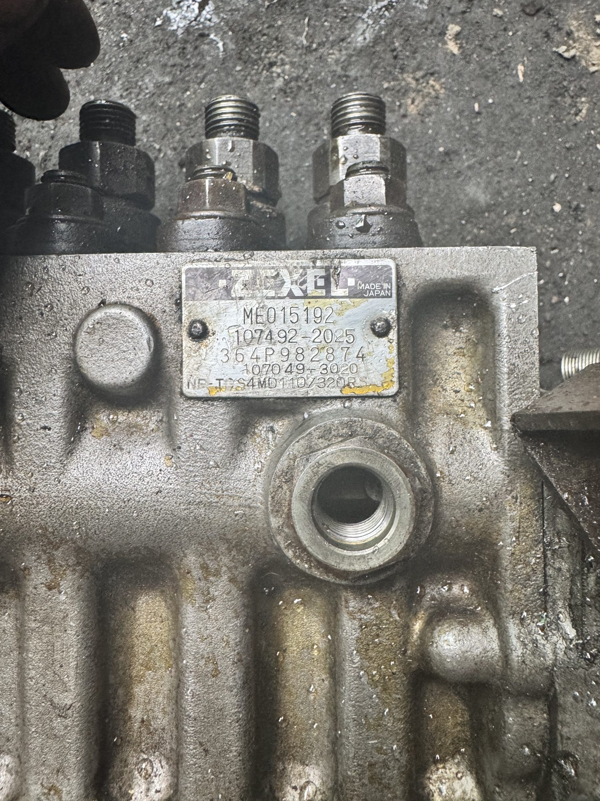 Bomba de inyección mitsubishi canter - Imagen 4