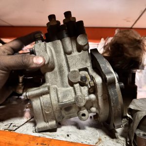 Bomba de inyeccion motor cummins isf 2.8
