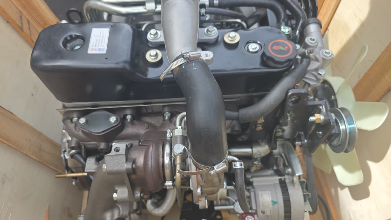 Motor nuevo Dmax de Bomba mecánica - Imagen 3