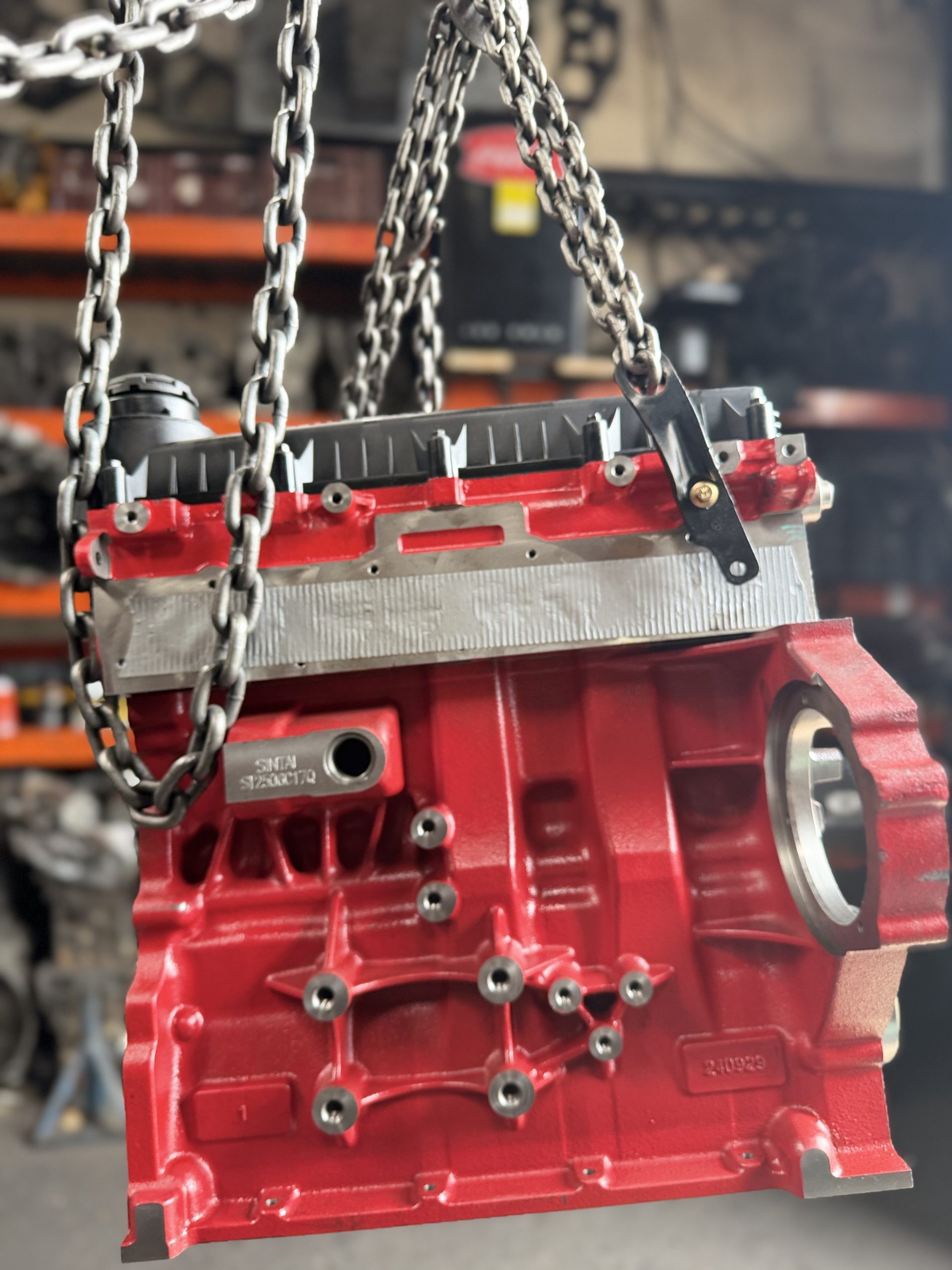 Motor Cummins 2.8 diésel nuevo / motor base sin accesorios - Imagen 5