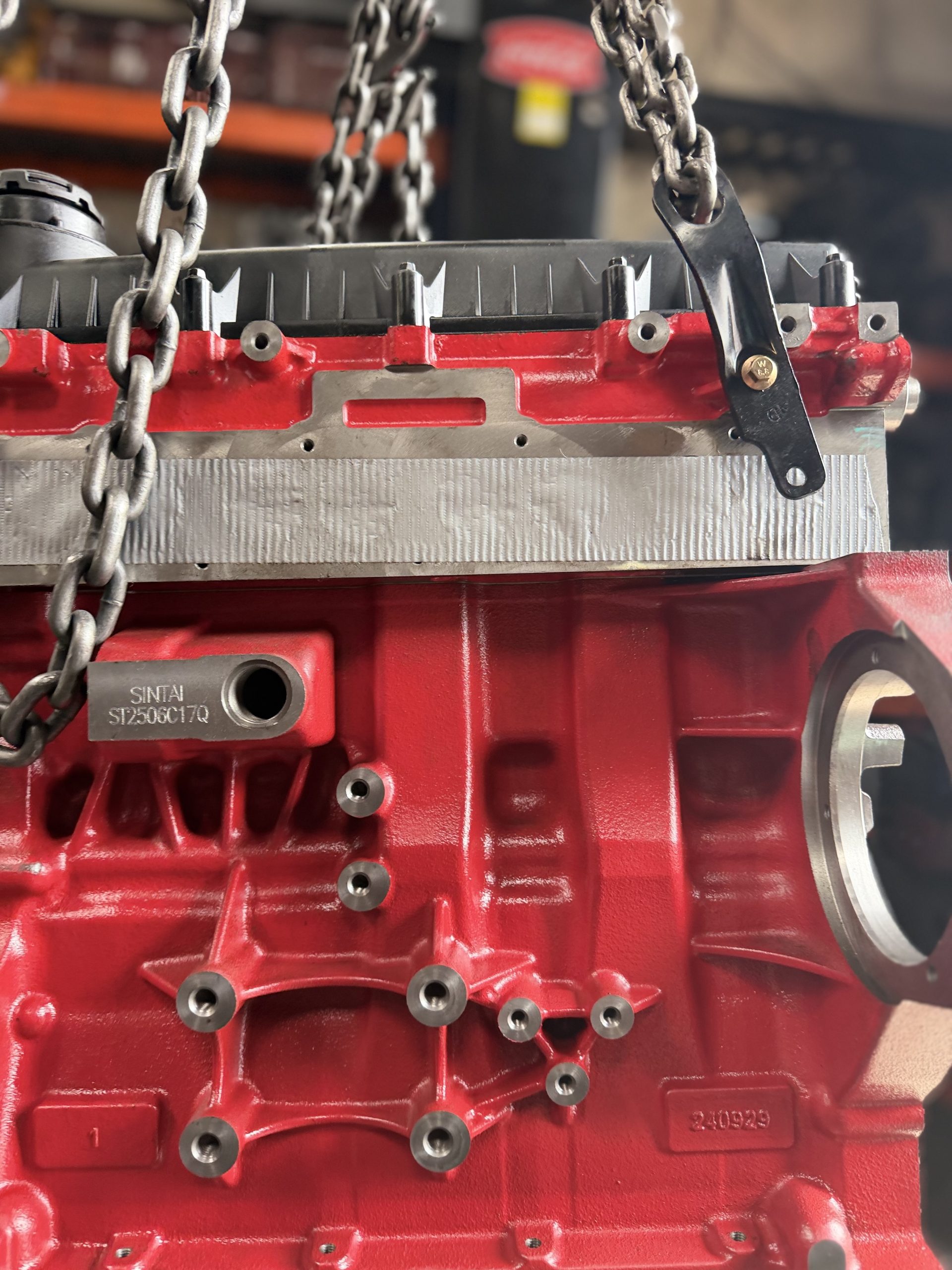 Motor Cummins 2.8 diésel nuevo / motor base sin accesorios - Imagen 4